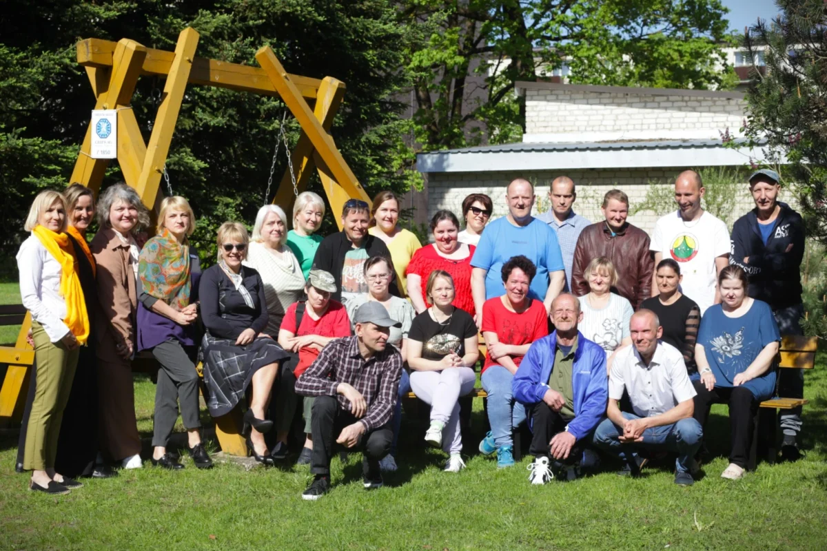 metu ratas pagrindinis